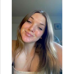 Meet your Posher, Isabella